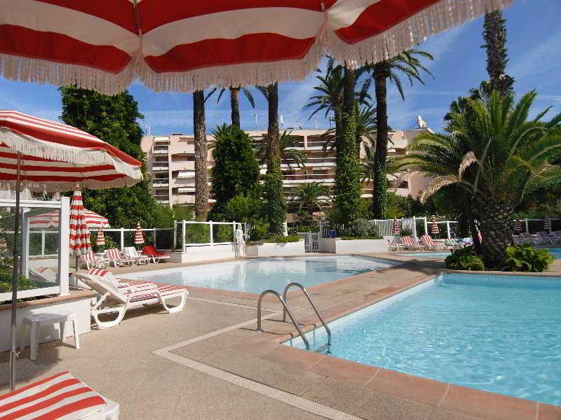 Residence Odalys Open Golfe Juan Ngoại thất bức ảnh
