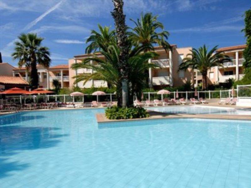 Residence Odalys Open Golfe Juan Ngoại thất bức ảnh